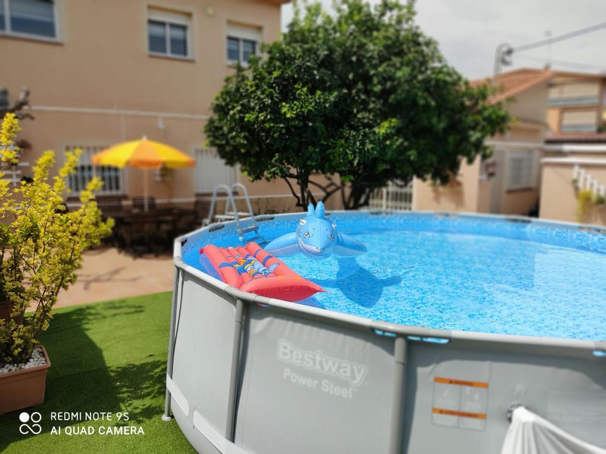 Barbera del Valles yakınında 30 m2 stüdyo , 1 banyolu Dış mekan fotoğraf